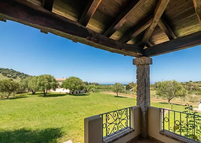 Apartment Cozy Near The Sea